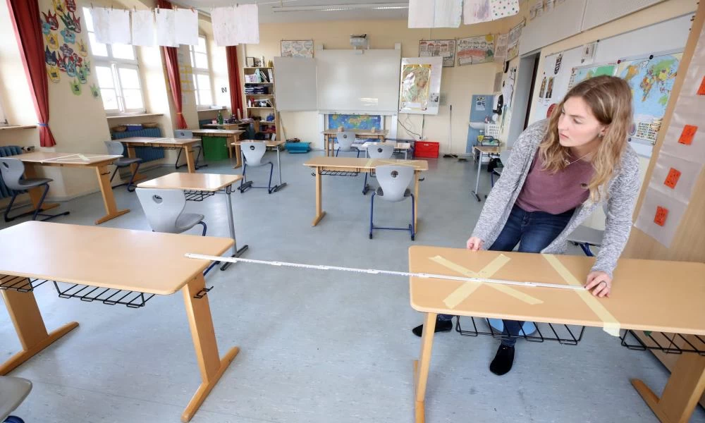 Κορονοϊός: Η λειτουργία των σχολείων ανά τον κόσμο